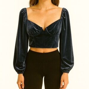 Nordstrom Lush Size Medium Blue Velvet Top.